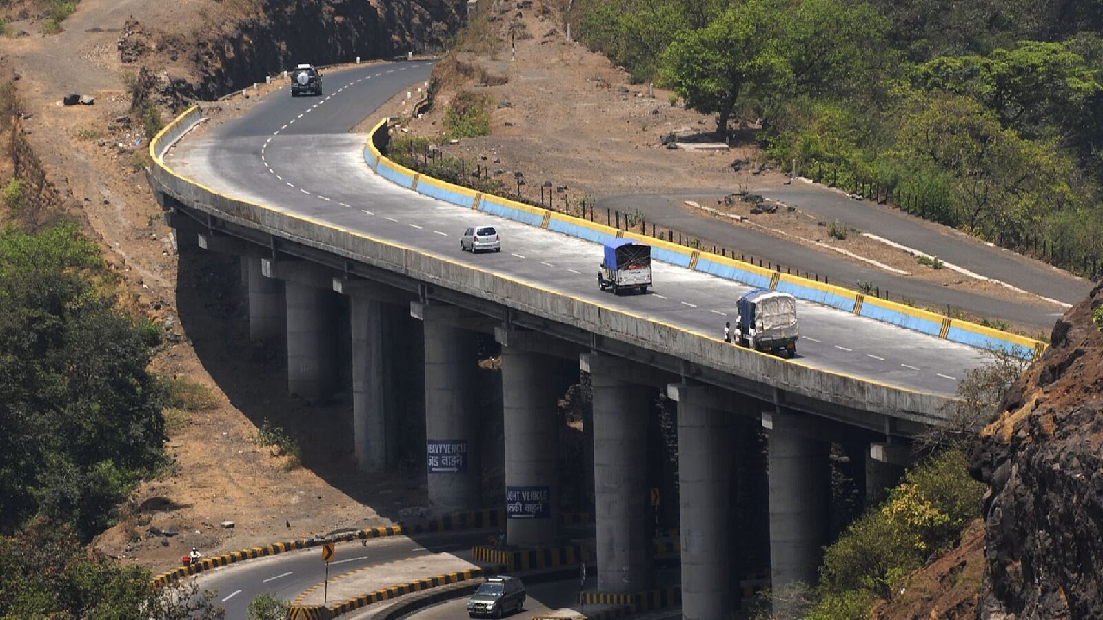 Roads & Bridges